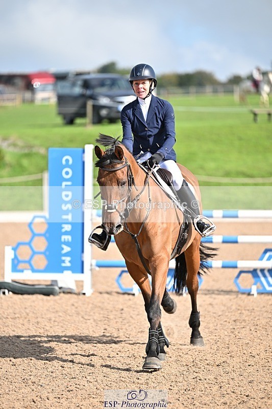 250924-111843-00131 - Cls 2 Discovery and 1m