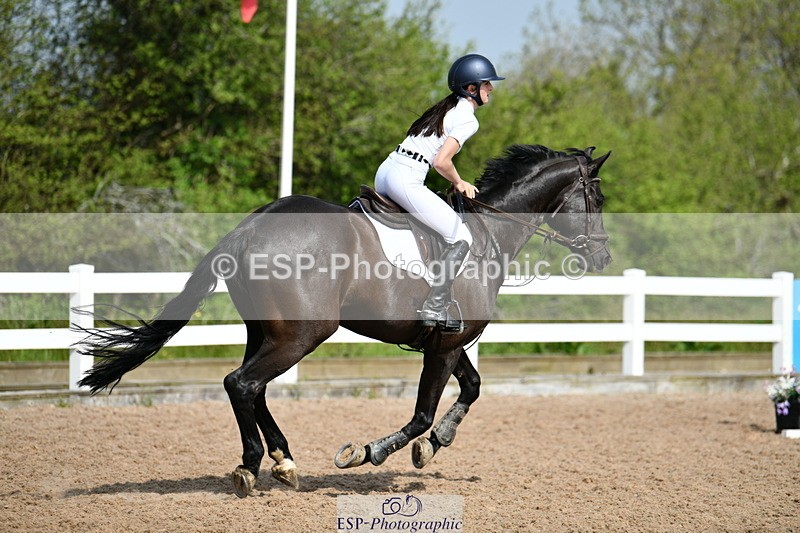 240511A-102500-11532 - Cls 28 95cm National Am Quali