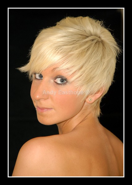 Amy 2 web - Portraits