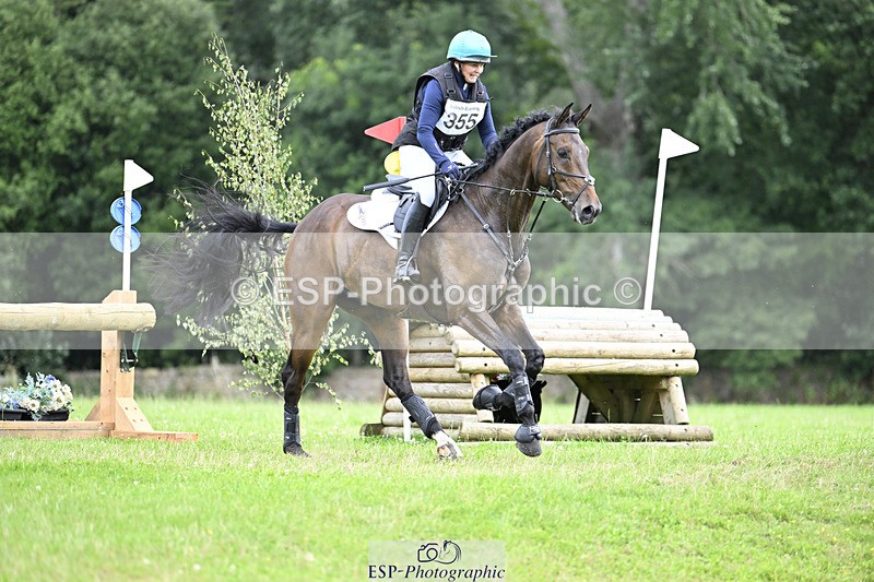 240804-111733-11965 - 355-Selina_Milnes-MUSTAFA_MOLASSES