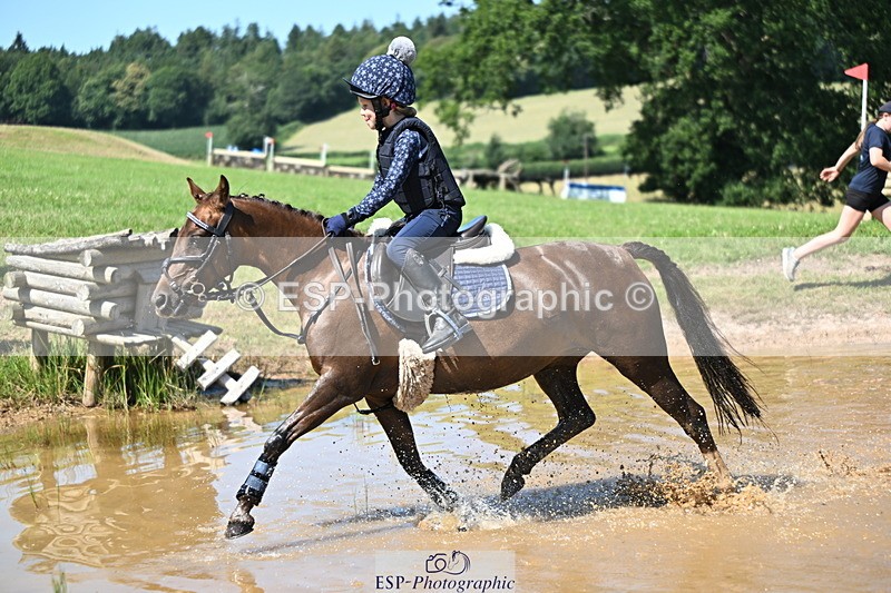 240729B-150228-03045 - Abbie's Group XC