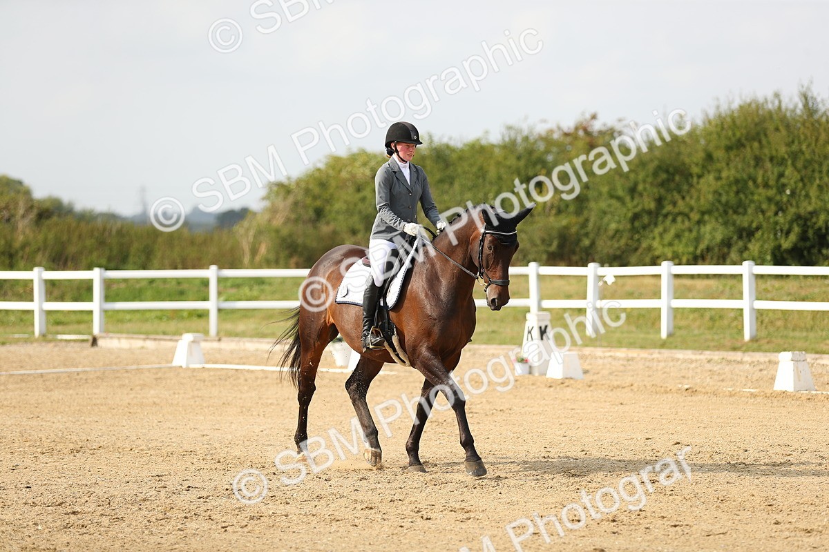 SBM_018437 - Class 14 - Novice 23 - 15.16-16.19