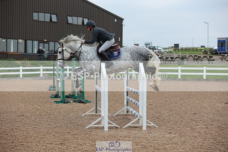 241101A-081827-00168 - FRI Cls 2 British Novice and 90cm Open
