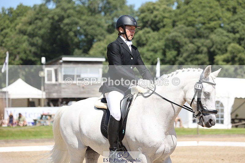 240719-135551-02165 - 284-Caroline_Royston-Oaklands_Hennessy