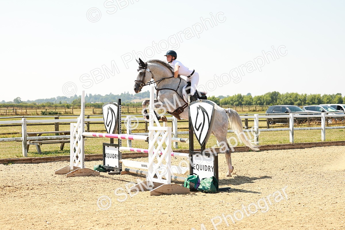 SBM_001586 - Class 4 - Senior Newcomers - 1.10m
