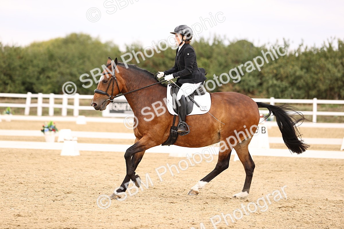 SBM_013871 - Class 4 - Novice 5  12.13-13.02