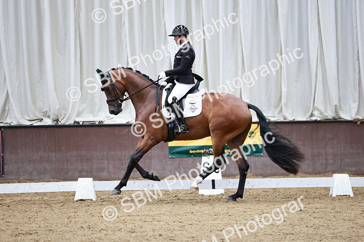 SBM_000673 - Class 1 - Prelim 6 Gold - 11.24-12.40