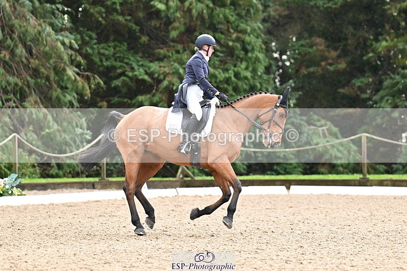 251023A-122931-01932 - C-236-Jess.Falle