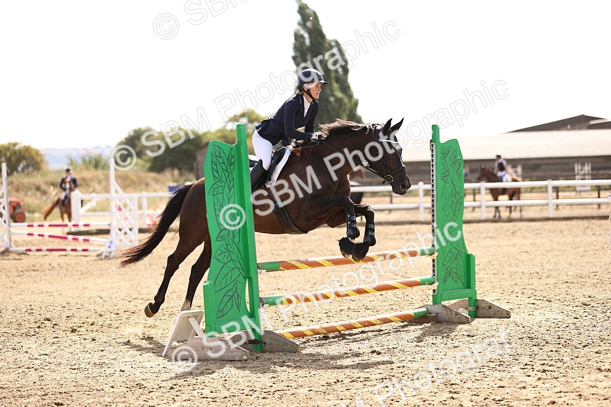 SBM_000142 - Class 1 - Clear Round