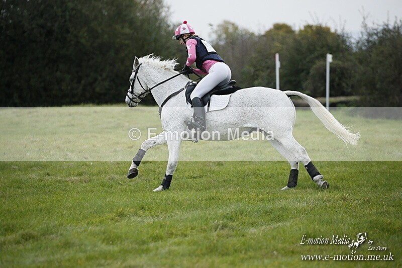 WWHT 181020 WWHT 181020 1878 - WWEC Open (1.00m)  18/10/20