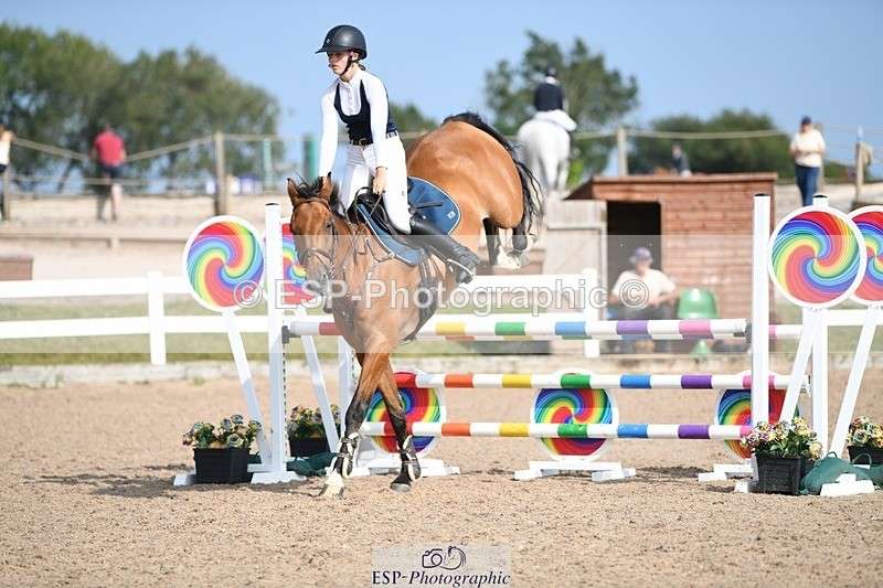 250725-165559-04044 - Cls 10 1.05m Amateur Quali