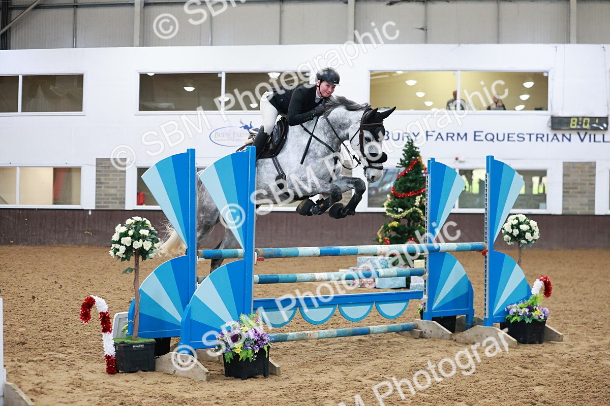 SBM_001203 - Class 4 - Senior Newcomers 1.10m