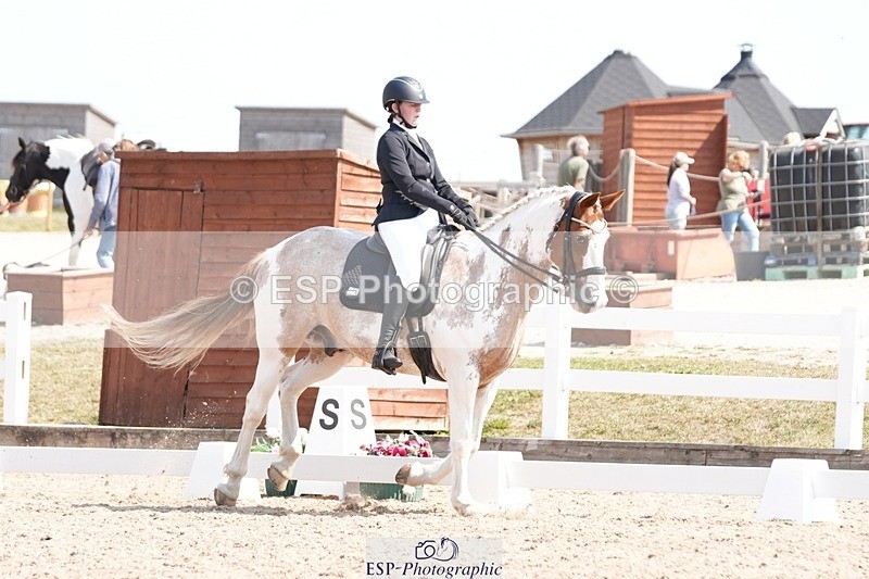 250817-123411-09116 - 161-Isabel.LawsonIn.the.pink