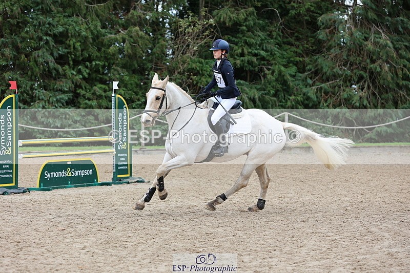 251026A-124650-24843 - G-557-Imogen.Knight with SJ