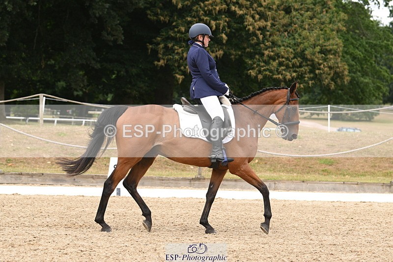 250719A-120852-04618 - 017-Samantha.Meech-Breezeblock