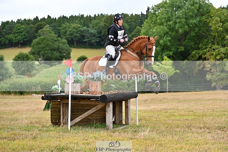 250803A-113202-10902 - K-466-Emily.R.Vincent-GOLDEN.HEART.BREAKER