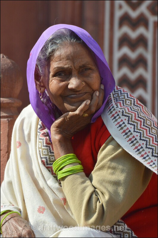 Agra Taj Mahal lady sitting on steps portrait - Agra
