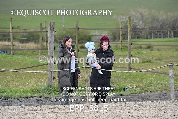 BPP_5815 - CLASS 24 SUN Senior British Novice/ 90cm Open