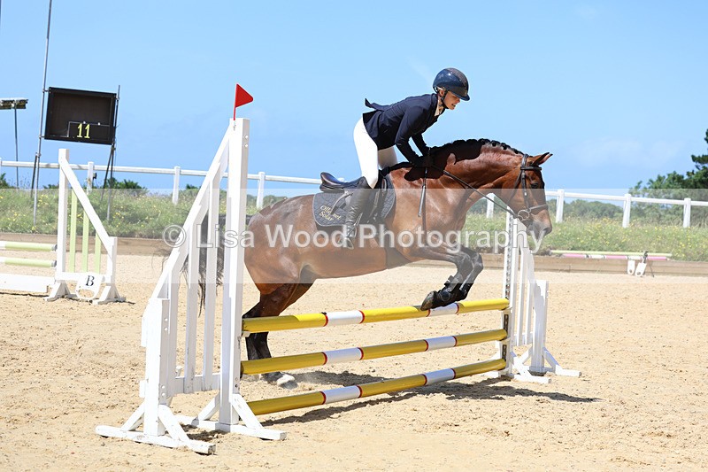 3E7A2150 - Class 4: 70 -75cm Part A