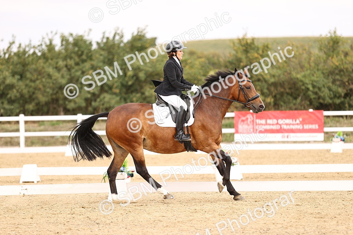 SBM_013865 - Class 4 - Novice 5  12.13-13.02