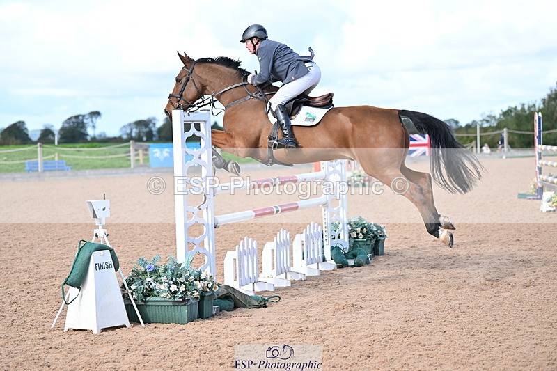 231014A-121823-04530 - Cls 19 1.15m Members Cup