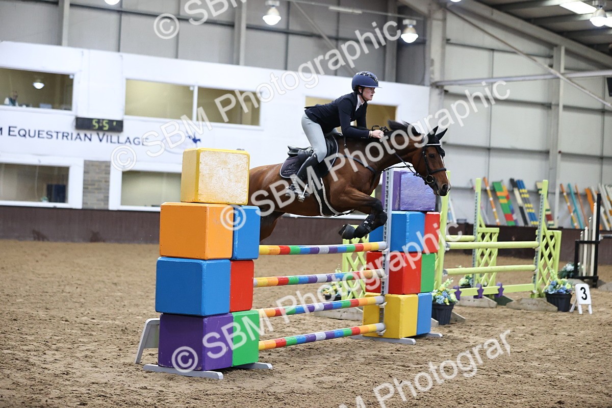 SBM_001615 - Class 4 - Senior Newcomers - 1.10m Open