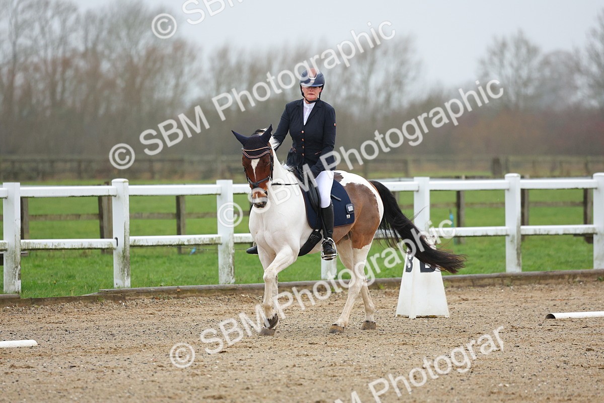 SBM_002915 - Class 6 - Novice 4