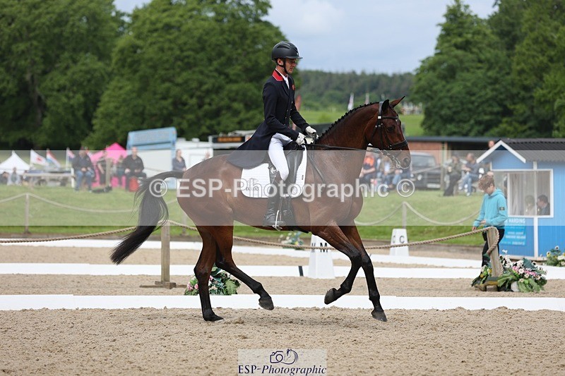 240524-103034-07425 - 262-MY_STAR_TURN-Tom_Jackson