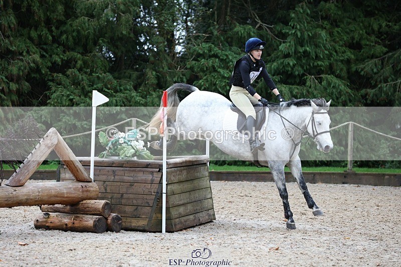 231118-133713-01926 - Cls 3 90cm