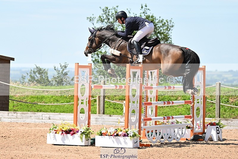 240718A-120837-04979 - Cls 1, 3 Star Small Tour 1.35m