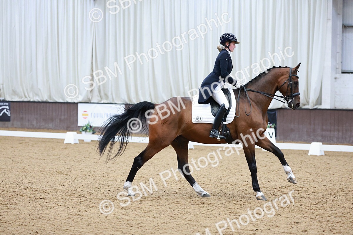 SBM_016131 - Class 5 - FEI INT II - 15.48-17.00