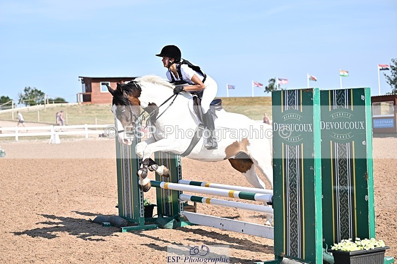 260714-165938-00142 - 70cm Classes