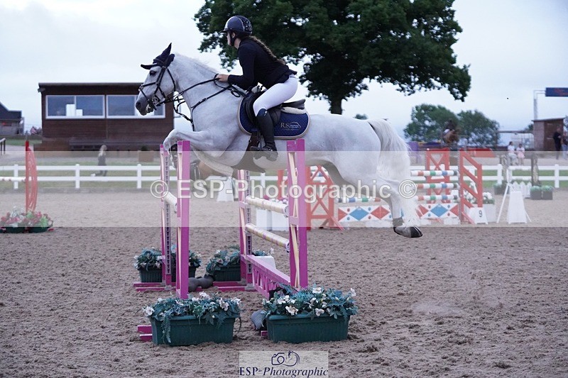 250628-210104-08695 - Cls 26 Pony Foxhunter & 1.10m Open