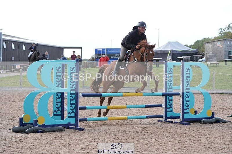 250902-175513-00656 - 90cm