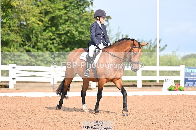 240817A-095254-06759 - 197-Karen.Martin-Furzeylodge.Weatherwax