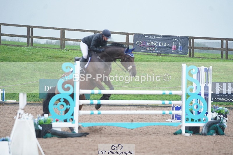 241006A-143326-07925 - Cls 21 Snr Fox & 1.20 Open