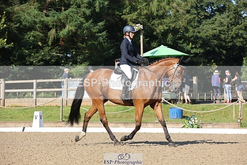 240719-090203-00005 - 171-Sophie_Hawke-Enormouse