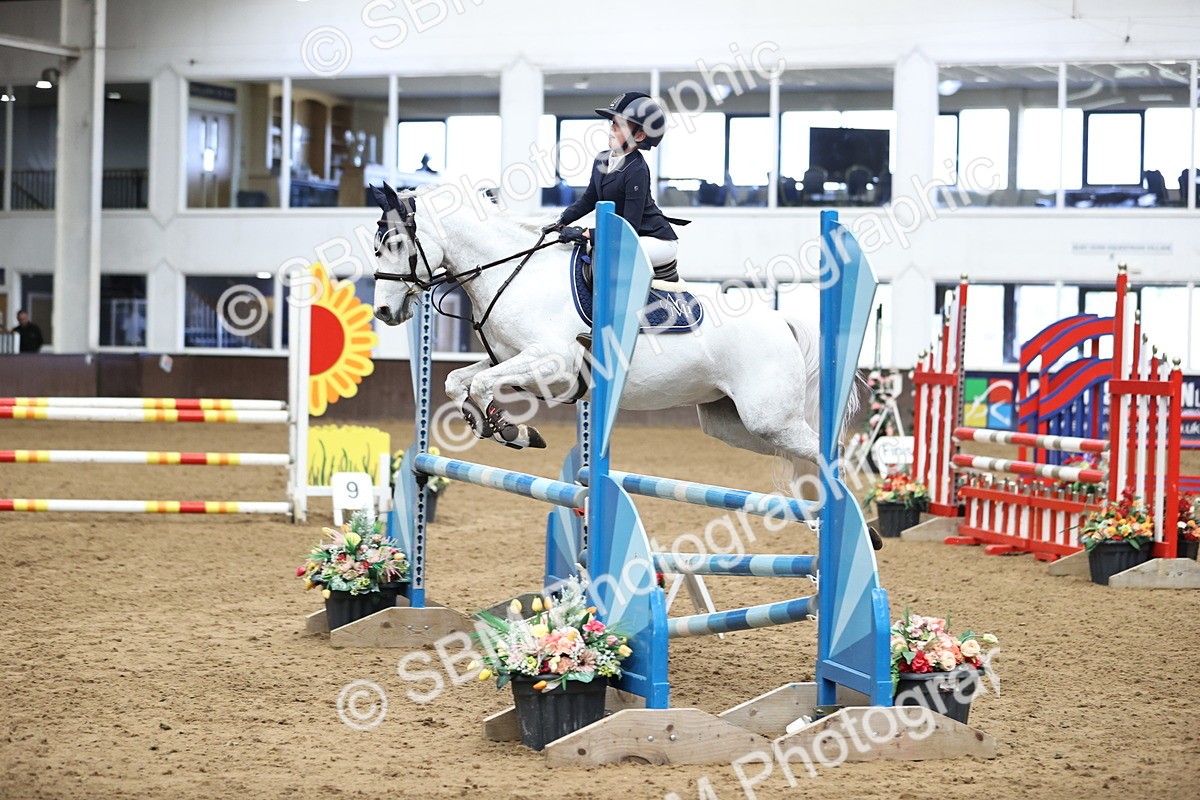 SBM_002660 - Class 12 - Springboard 128cm 138cm 90cm 1.00m