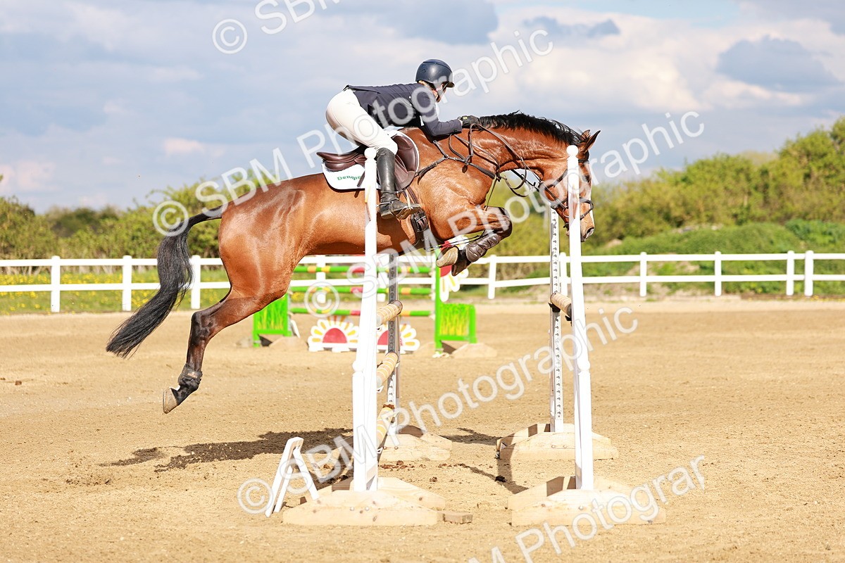 SBM_002552 - Class 5 - Senior Foxhunter - 1.20m