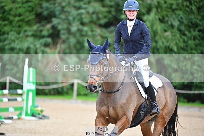 241027-142753-17896 - 548-Fenella.Redvers-DANCING.PADDE