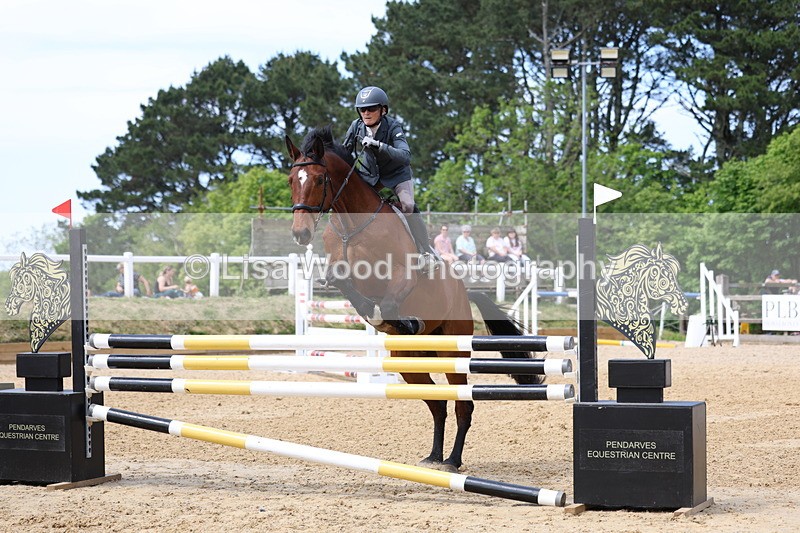 3E7A7054 - Class 7: Senior Newcomers/1.10m open