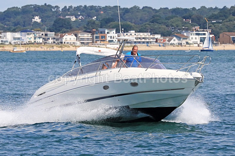 170813 BELLA DONNA - CRANCHI 1Y3A3883 - Motorboats - Open