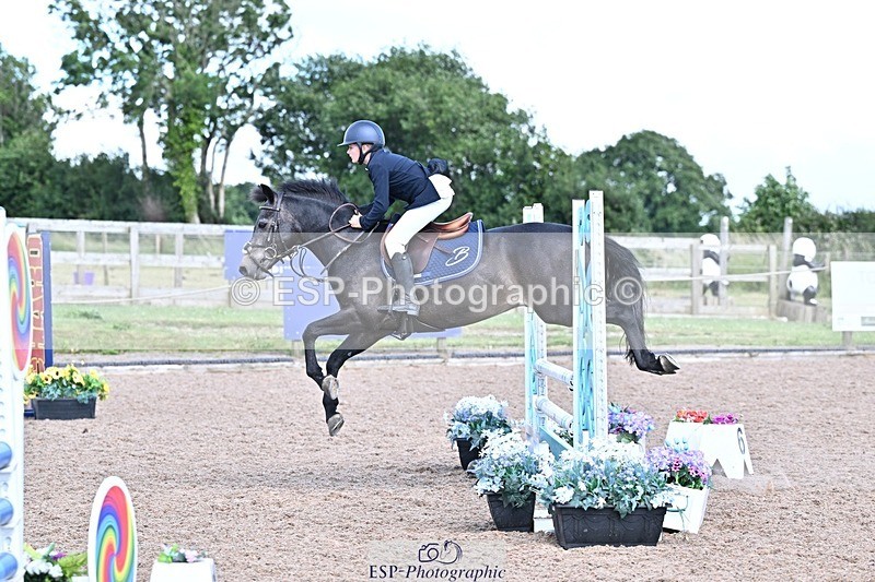 250627-171518-00898 - Cls 6 Stepping Stones 128cm and 138cm