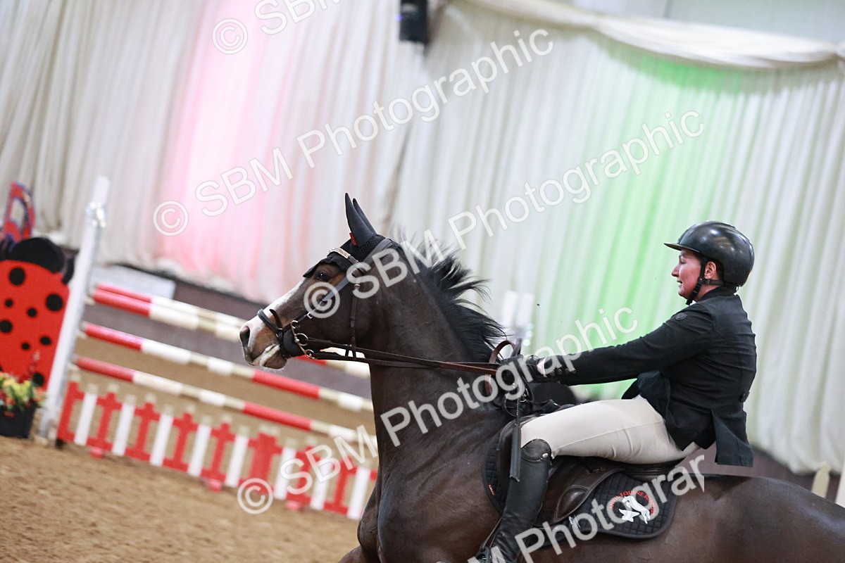 SBM_001239 - Class 5 - Senior Foxhunter 1.20m