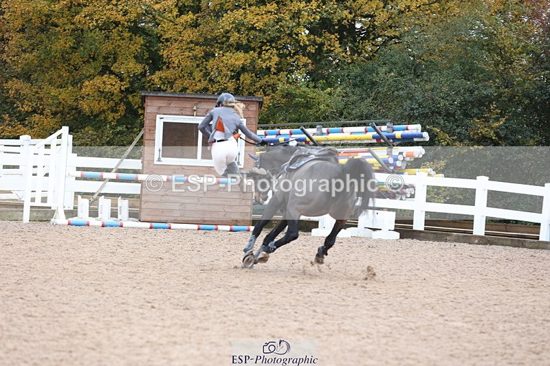 231112A-122820-04018 - Cls 19 Snr 1.05m Open