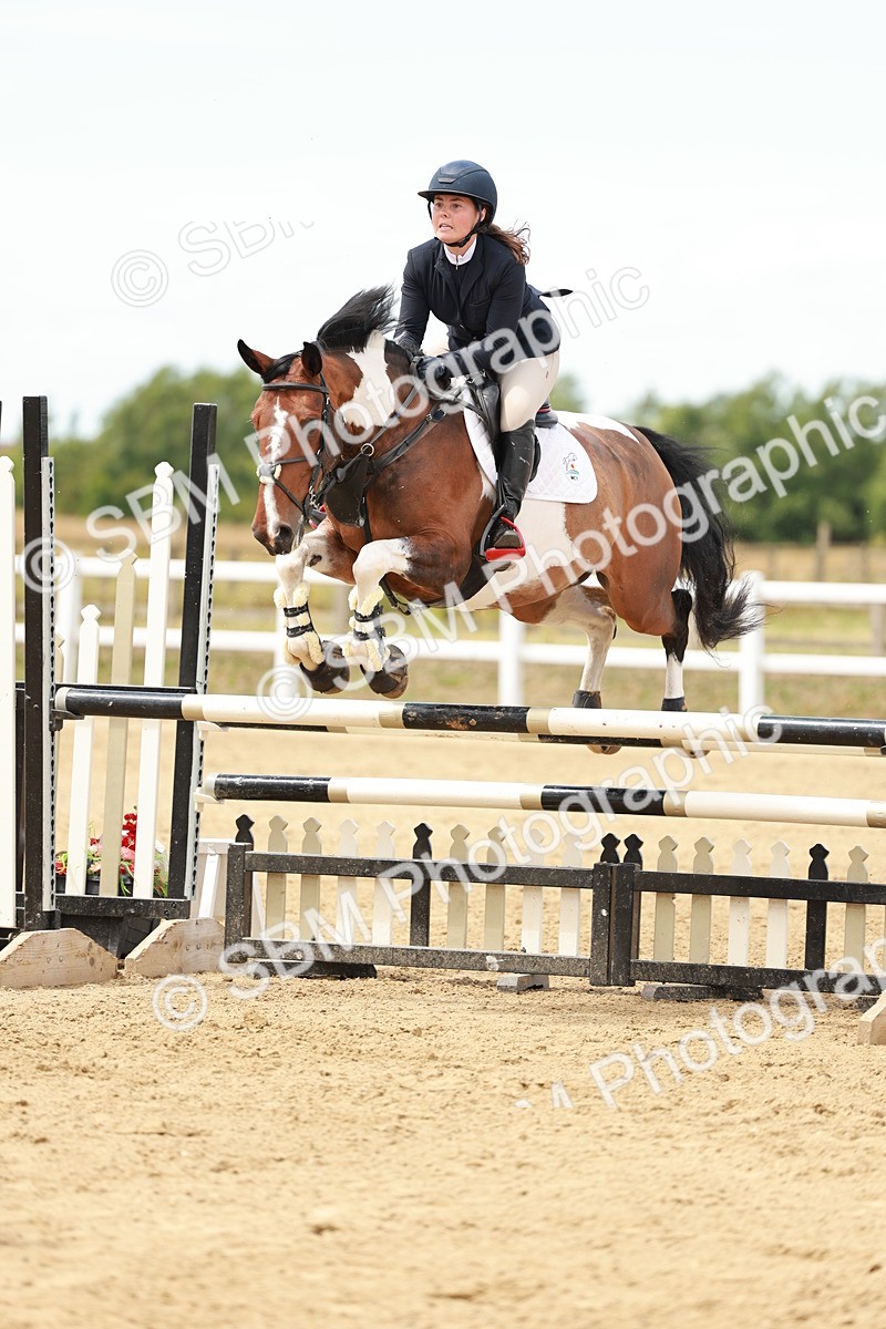 SBM_007318 - Class 2 - Senior Discovery - 1.00m Open