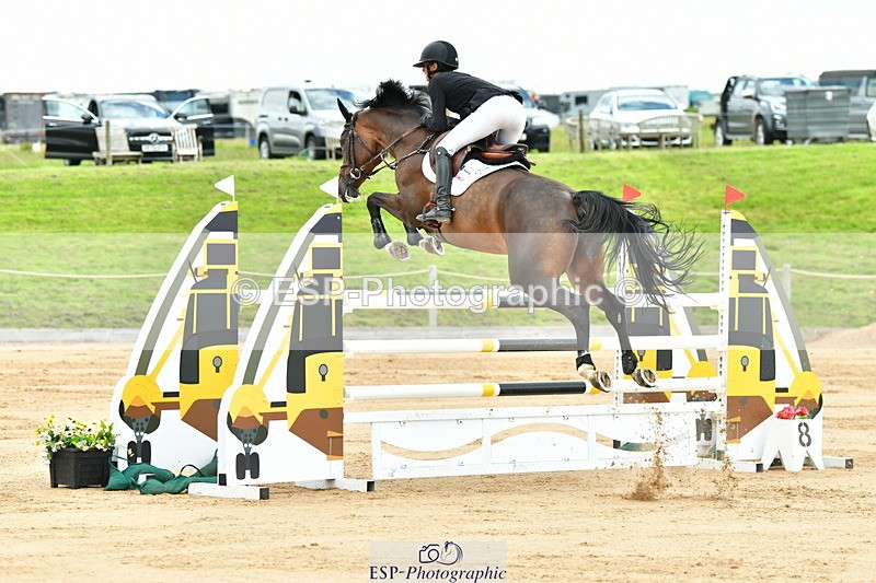 230720A-121714-02764 - Cls 33, 7 Yr Olds 1.30m