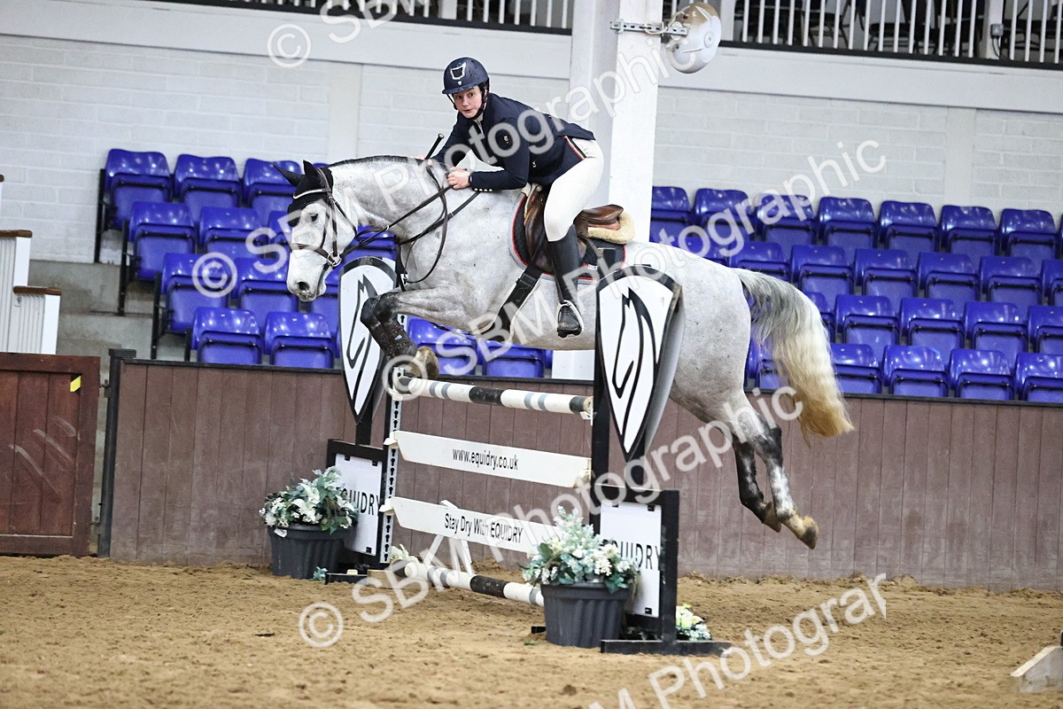 SBM_005374 - Class 17 - Senior Newcomers 1.10m