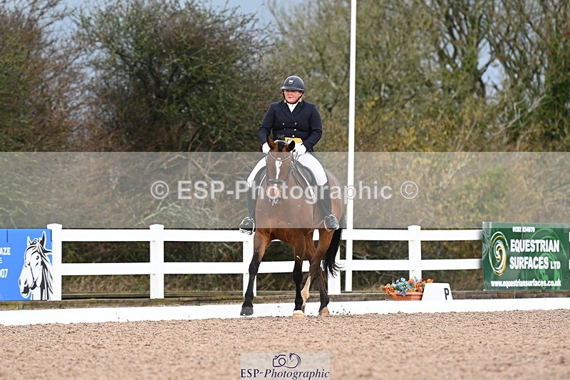 240218A-093838-05171 - 201-Emily.farleigh-Wake.up