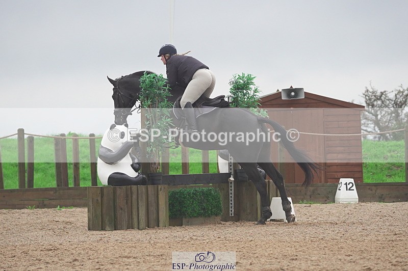 231017A-153752-07582 - Cls 30 Snr 85cm Derby